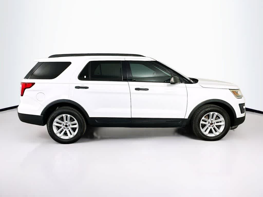 Thumbnail: 2017 Ford Explorer - 25