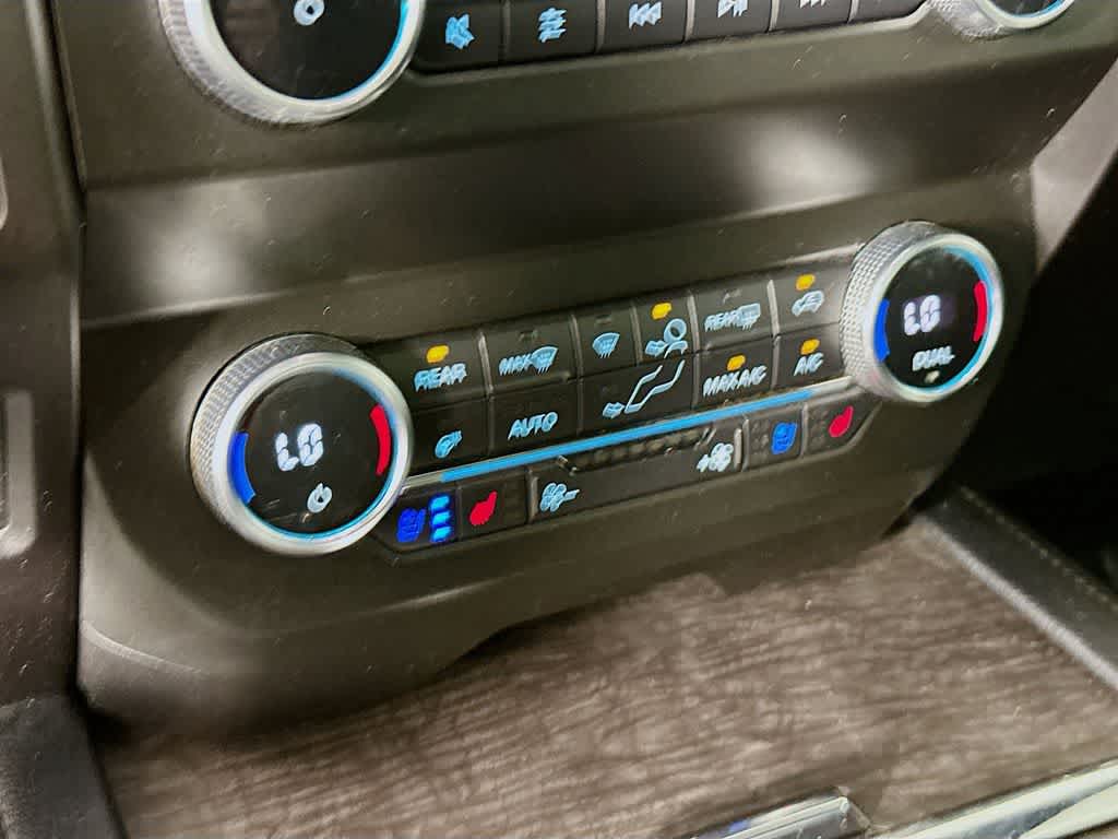 Thumbnail: 2019 Ford Expedition - 18