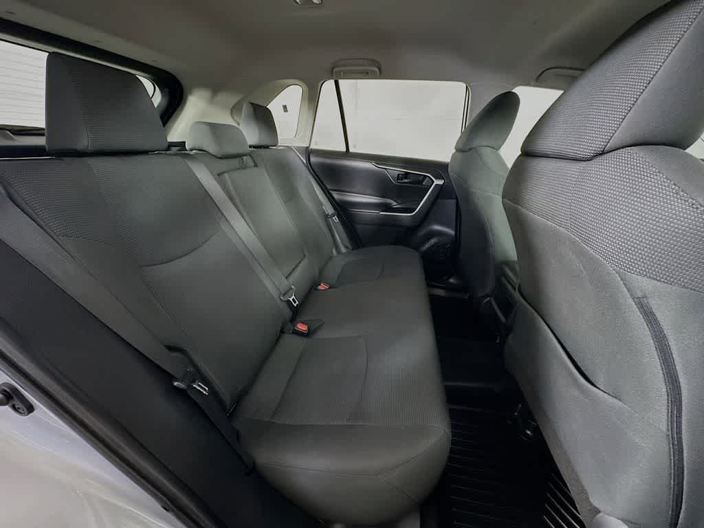 Thumbnail: 2019 Toyota RAV4 - 29