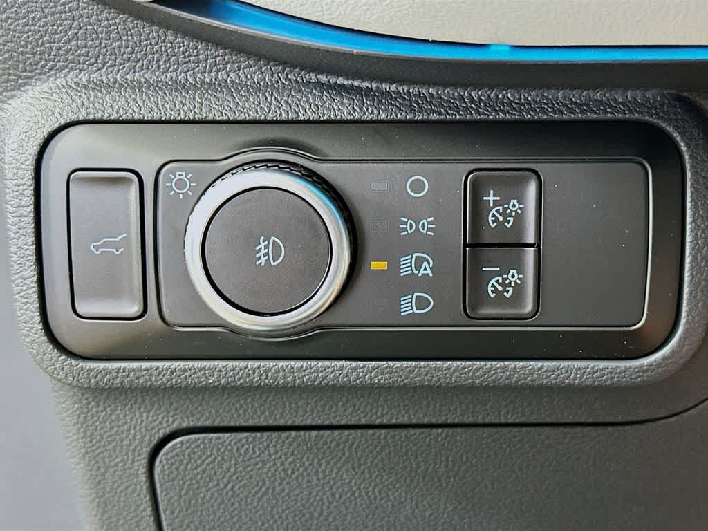 Thumbnail: 2025 Ford Explorer - 26