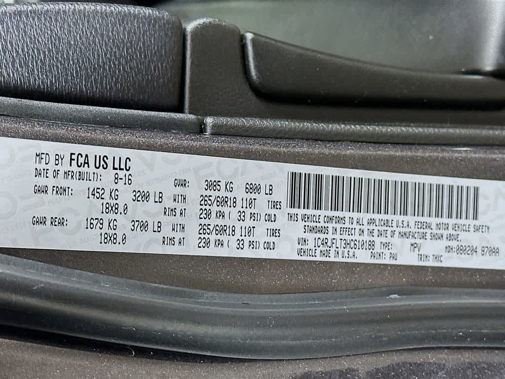 Thumbnail: 2017 Jeep Grand Cherokee - 23