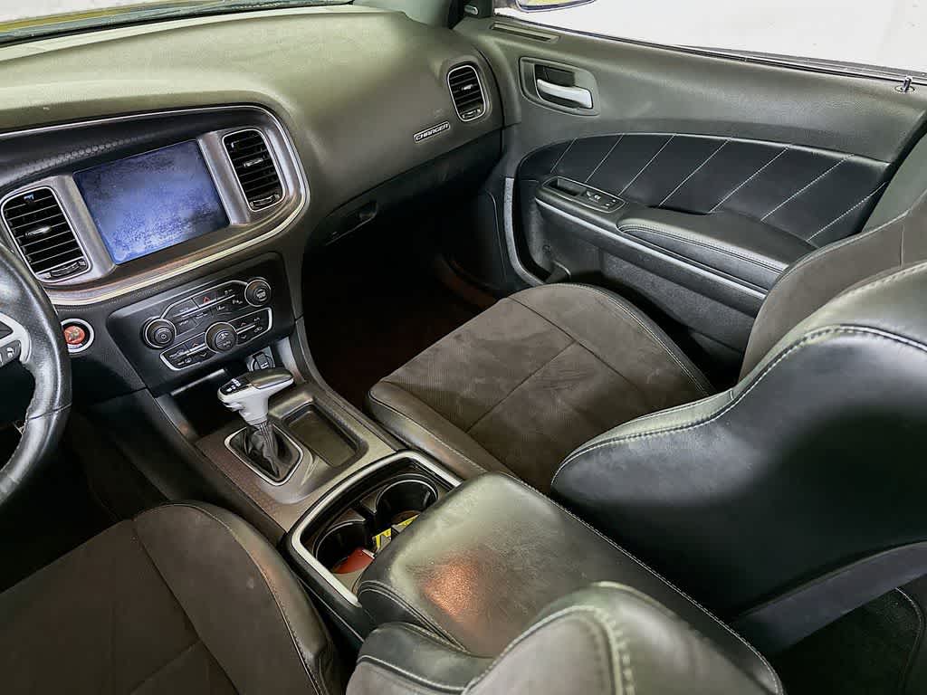 Thumbnail: 2017 Dodge Charger - 11