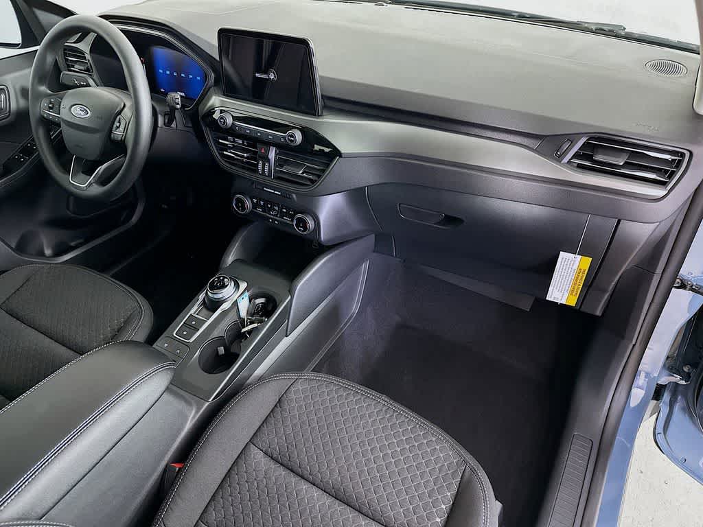 Thumbnail: 2026 Ford Escape - 32