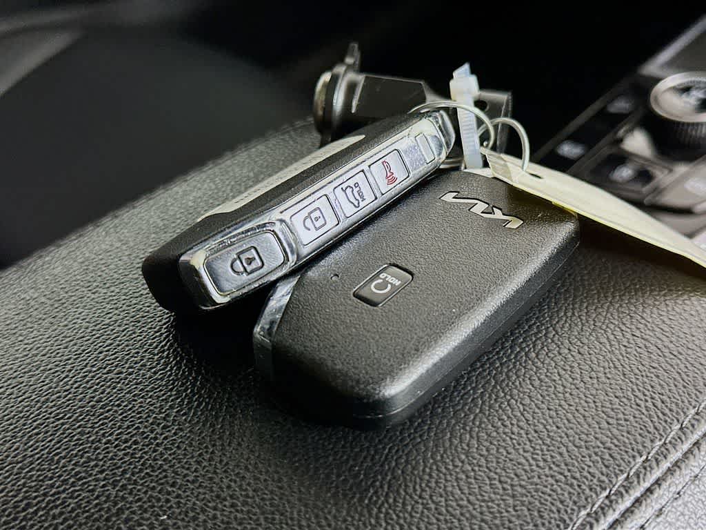 Thumbnail: 2023 Kia Sportage - 21