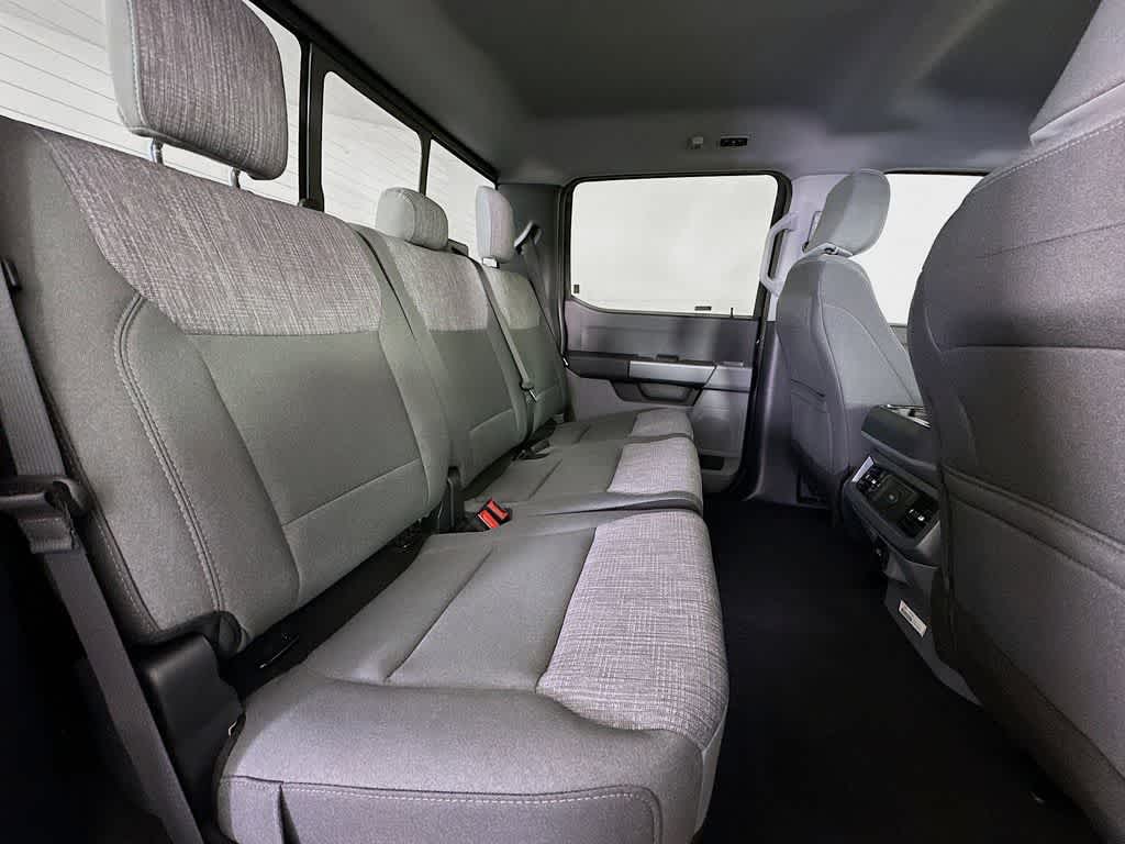 Thumbnail: 2026 Ford F-250 - 31