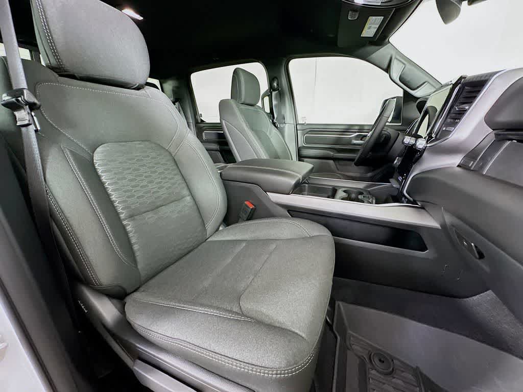 Thumbnail: 2025 RAM 1500 - 15