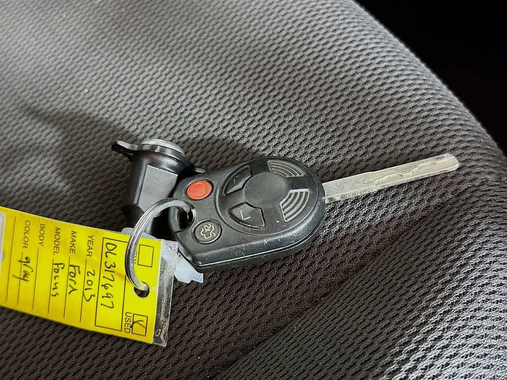 Thumbnail: 2013 Ford Focus - 21