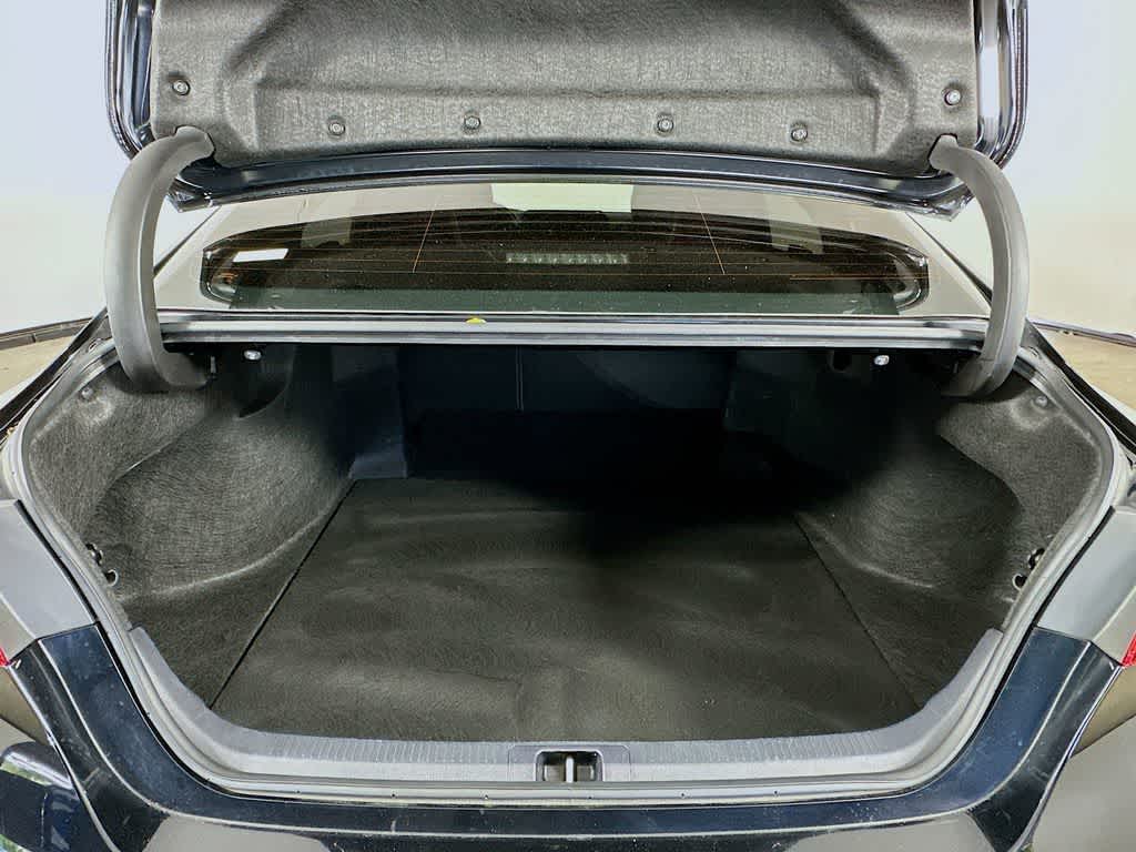 Thumbnail: 2024 Toyota Camry - 20