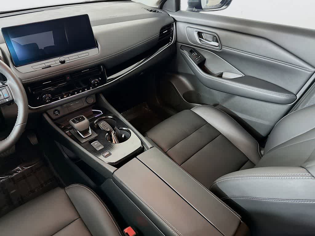 Thumbnail: 2024 Nissan Rogue - 11