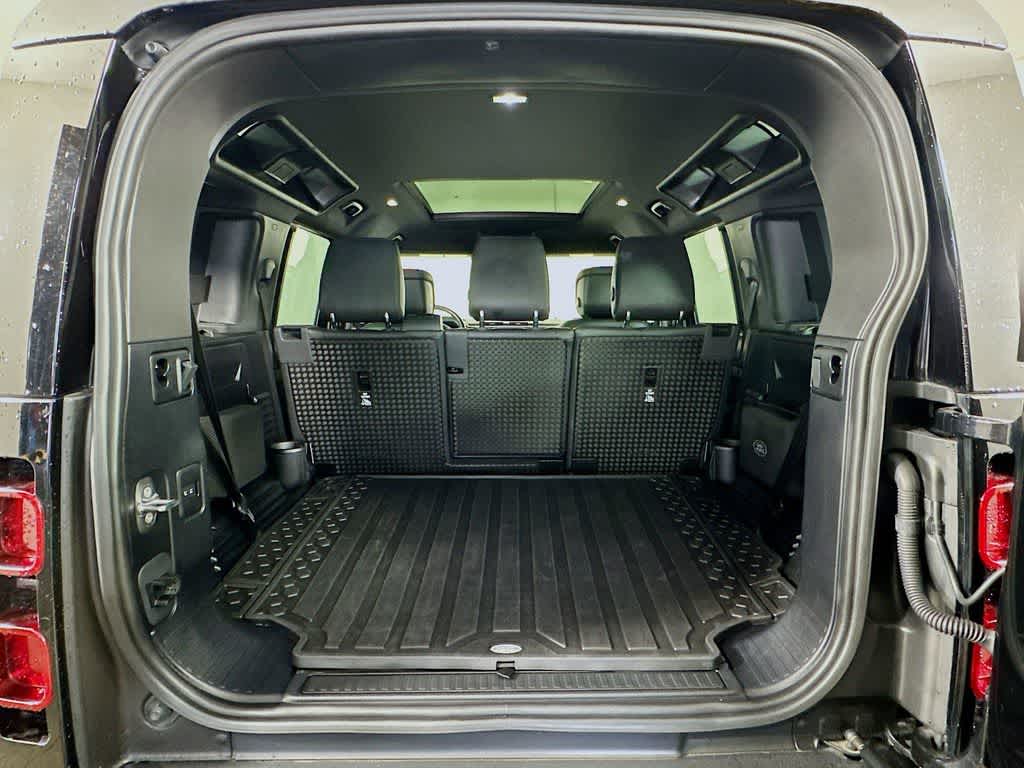 Thumbnail: 2024 Land Rover Defender - 20