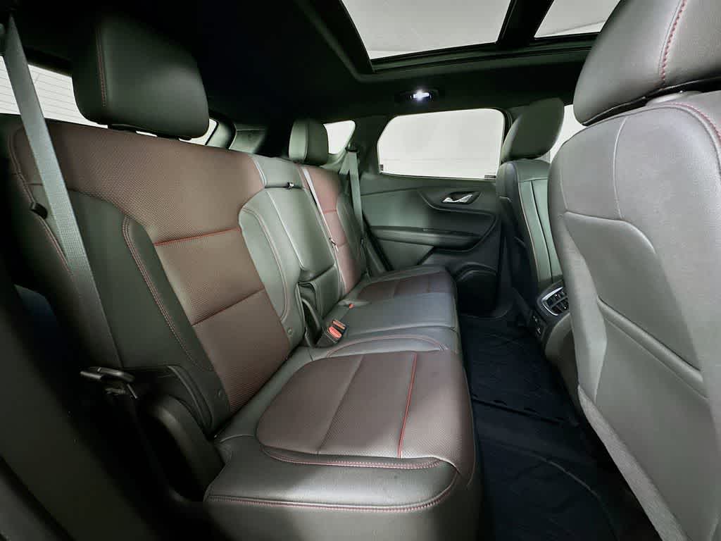 Thumbnail: 2023 Chevrolet Blazer - 33