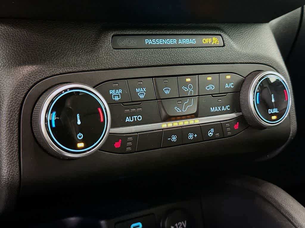 Thumbnail: 2023 Ford Escape - 18