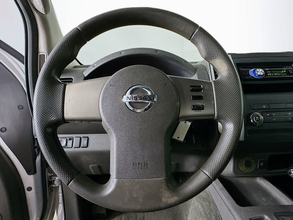 Thumbnail: 2010 Nissan Frontier - 15