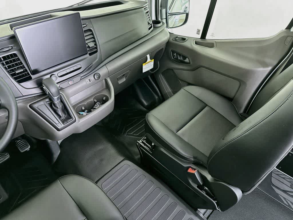 Thumbnail: 2026 Ford Transit Series - 10
