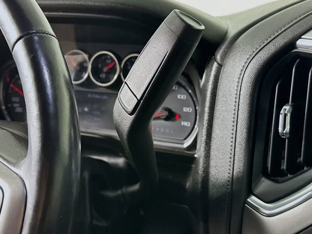 Thumbnail: 2020 Chevrolet Silverado 1500 - 18