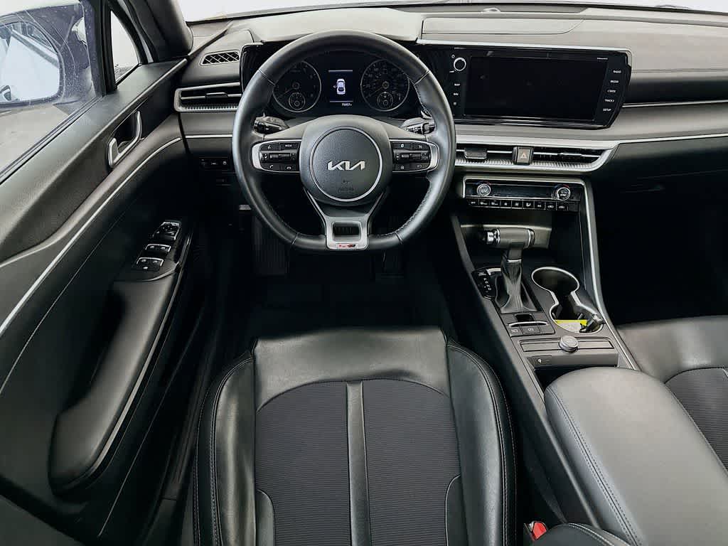Thumbnail: 2022 Kia K5 - 10