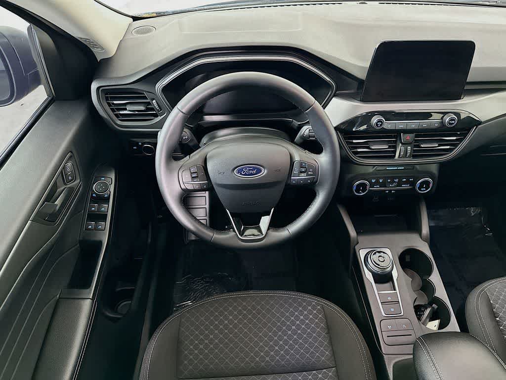 Thumbnail: 2024 Ford Escape - 10