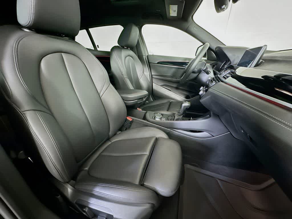 Thumbnail: 2019 BMW X2 - 15