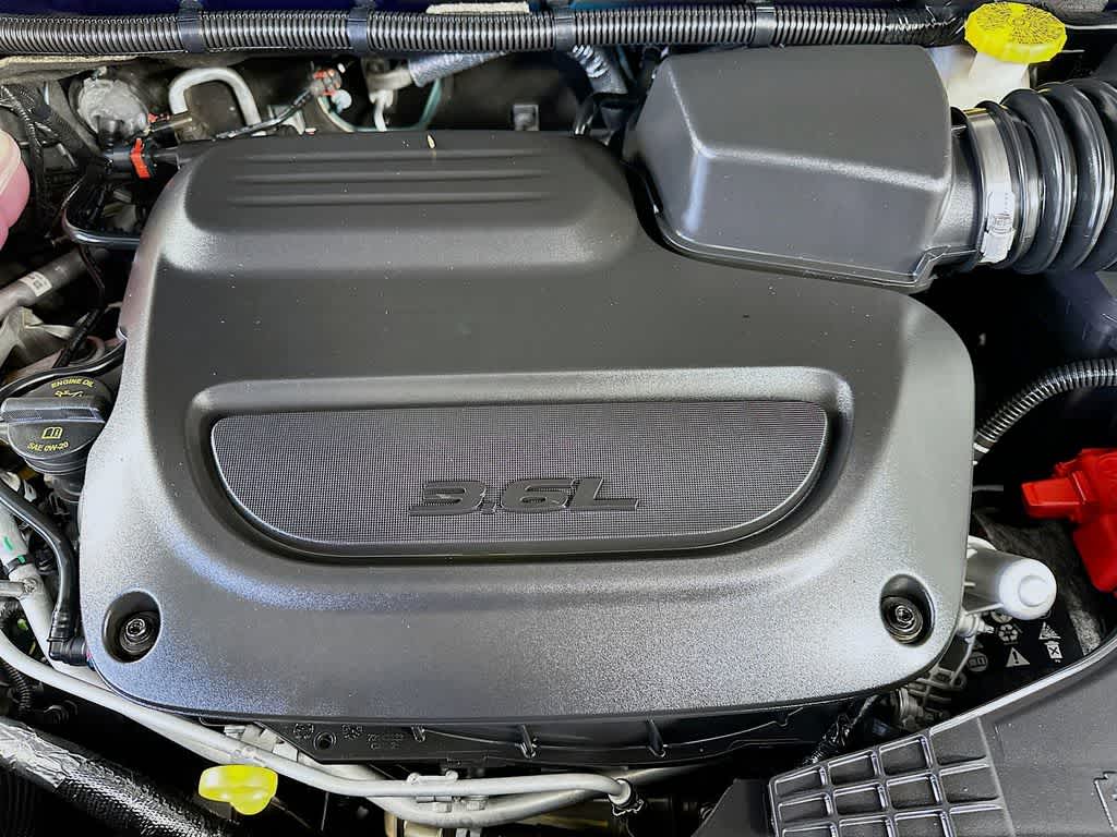 Thumbnail: 2024 Chrysler Pacifica - 9