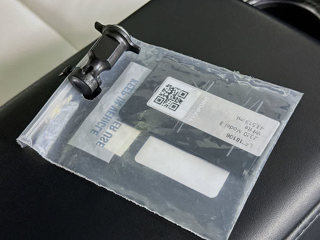 Thumbnail: 2020 Tesla Model 3 - 21