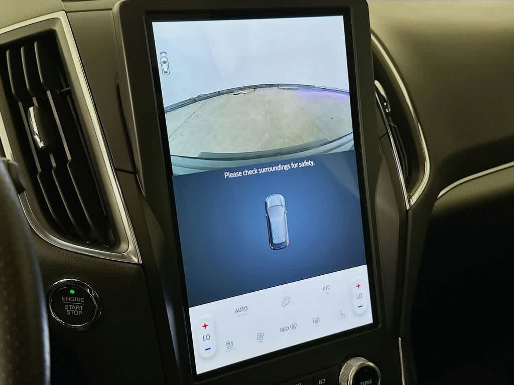 Thumbnail: 2021 Ford Edge - 28