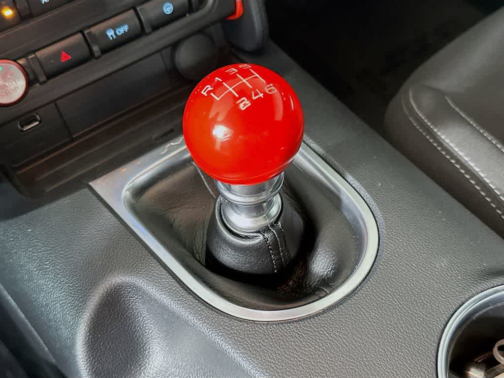 Thumbnail: 2022 Ford Mustang - 18