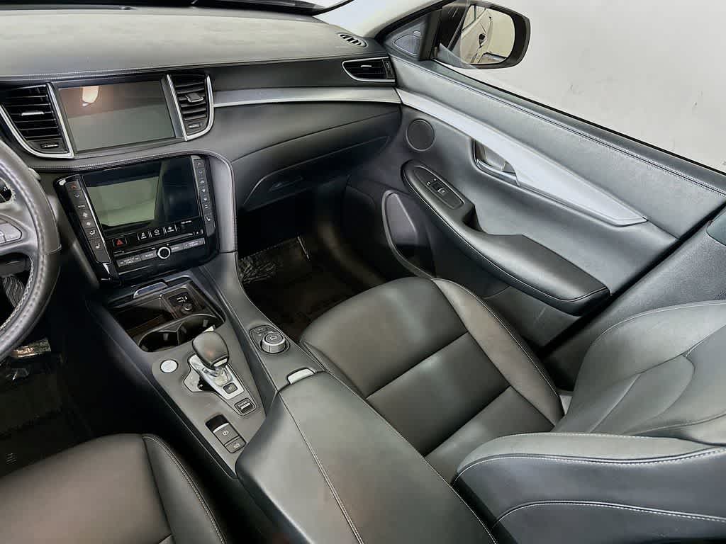 Thumbnail: 2019 INFINITI QX50 - 11