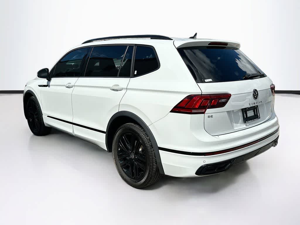 Thumbnail: 2022 Volkswagen Tiguan - 4
