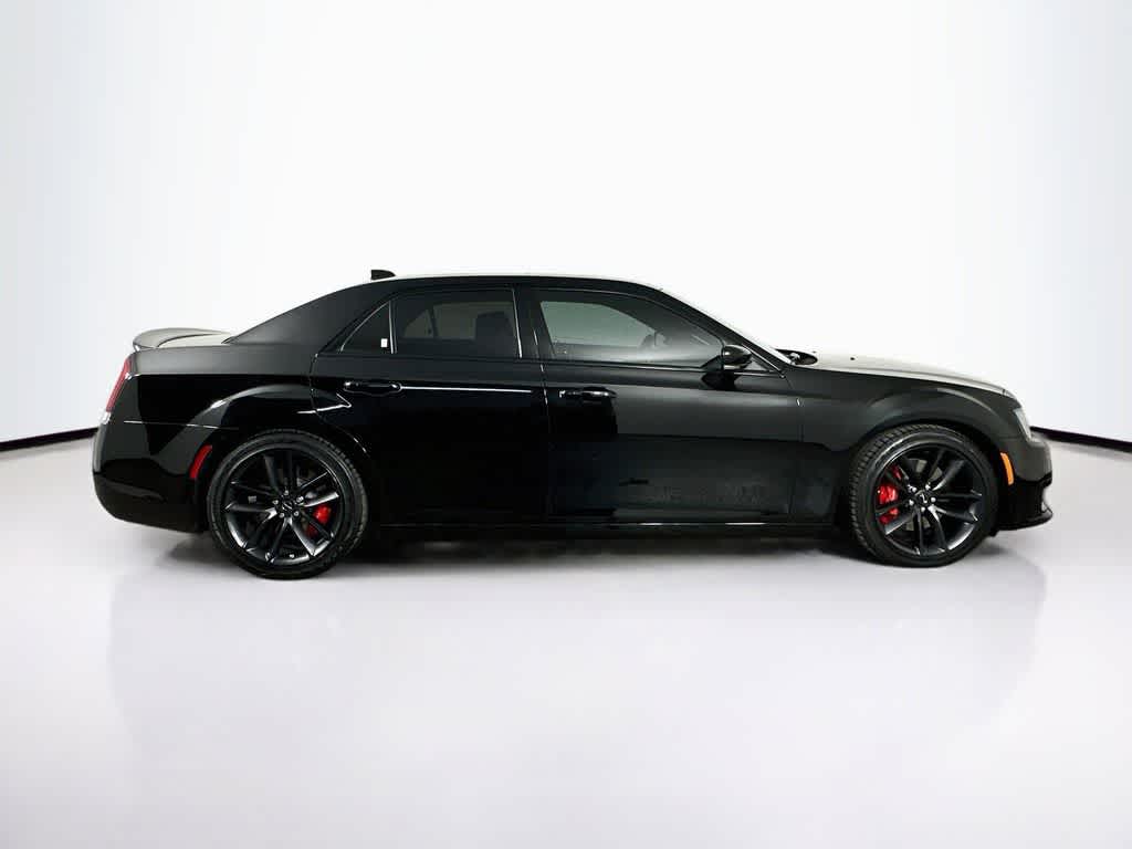 Thumbnail: 2023 Chrysler 300 - 26