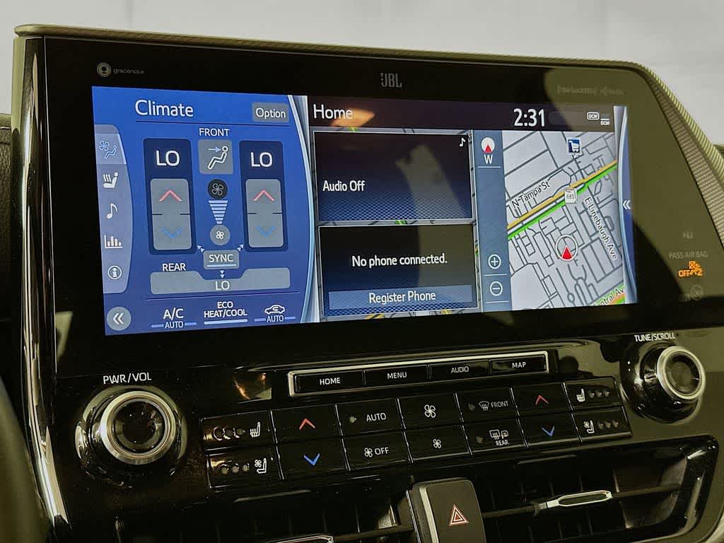 Thumbnail: 2021 Toyota Highlander - 17