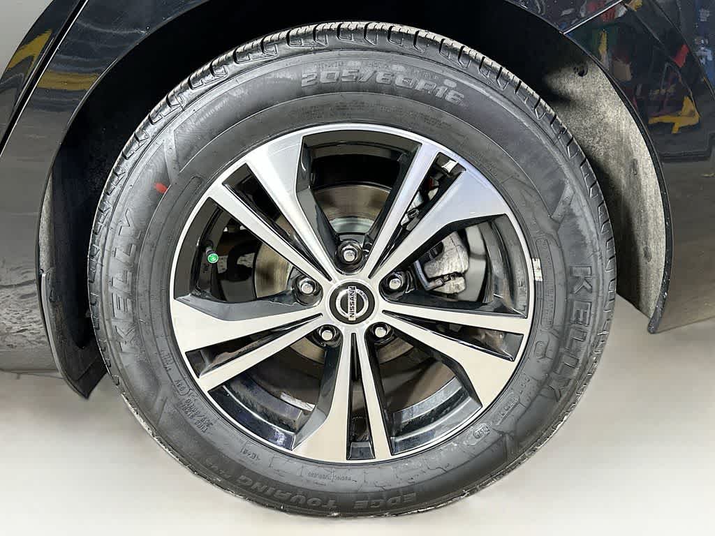 Thumbnail: 2023 Nissan Sentra - 8