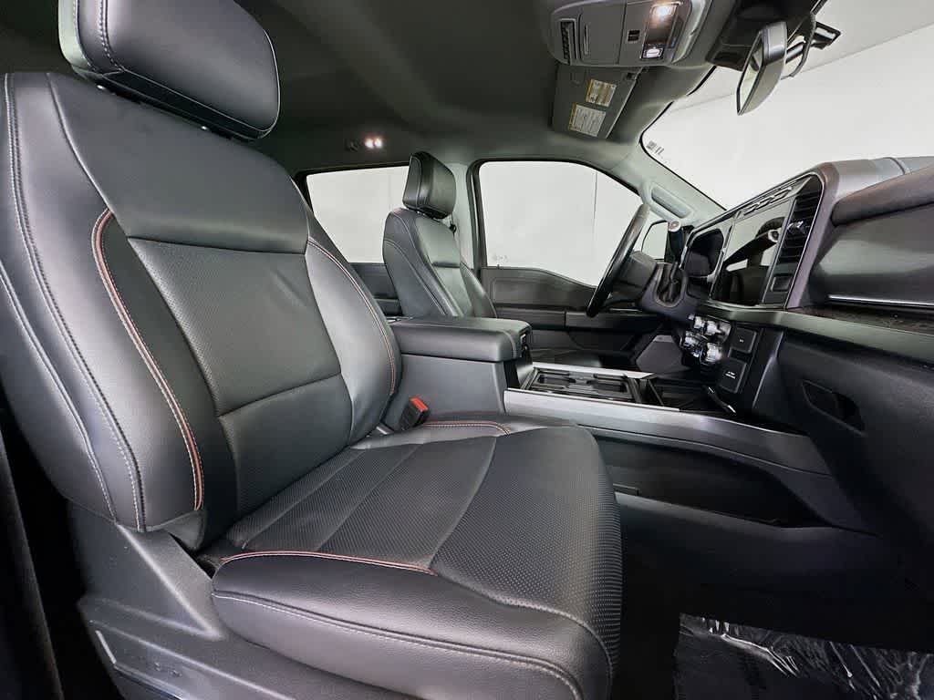 Thumbnail: 2023 Ford Econoline - 15