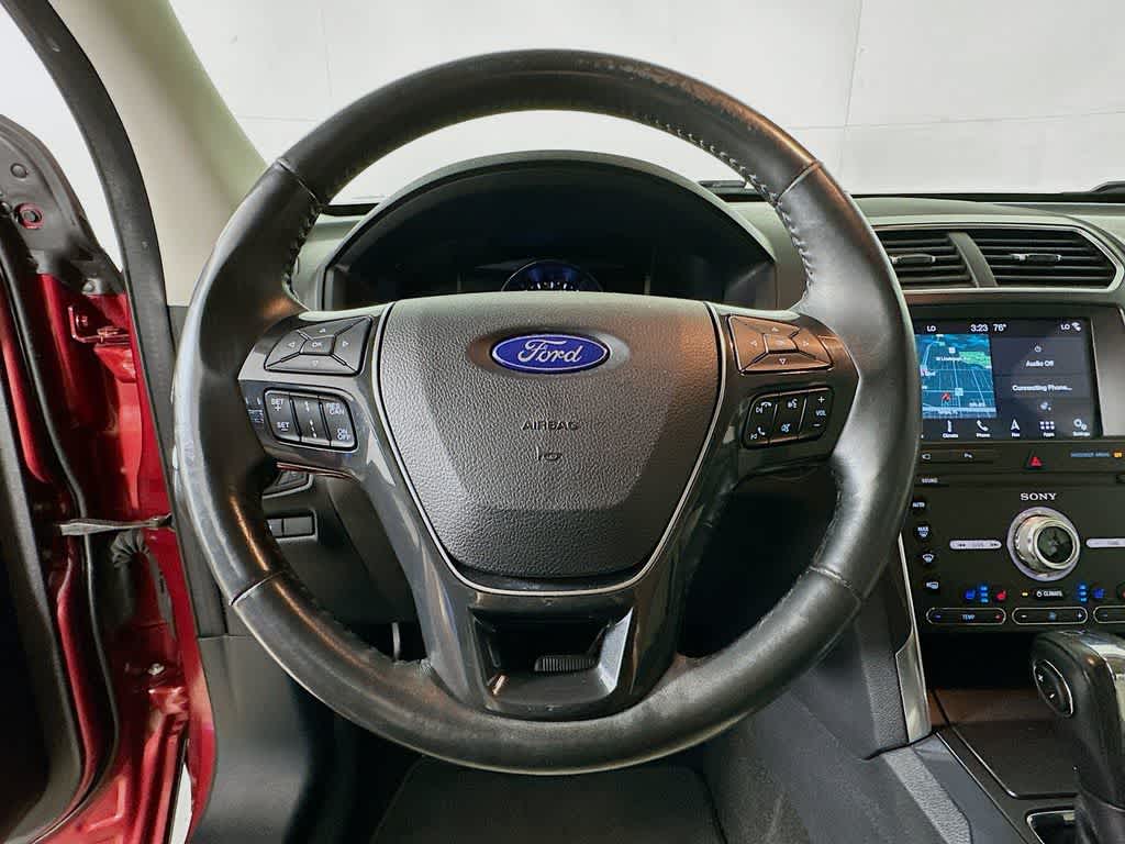 Thumbnail: 2019 Ford Explorer - 16