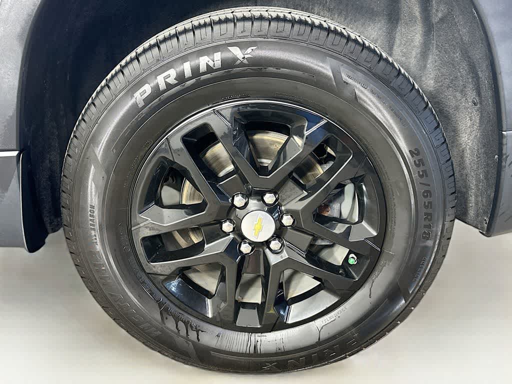 Thumbnail: 2019 Chevrolet Traverse - 8
