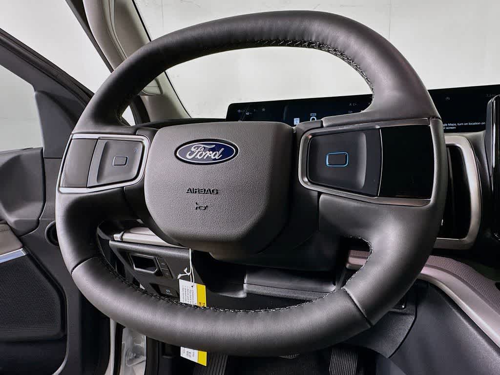 Thumbnail: 2026 Ford Expedition - 16