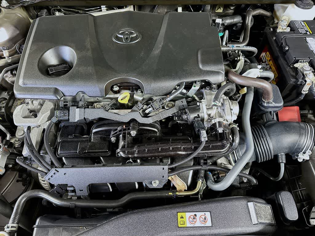 Thumbnail: 2022 Toyota Camry - 8