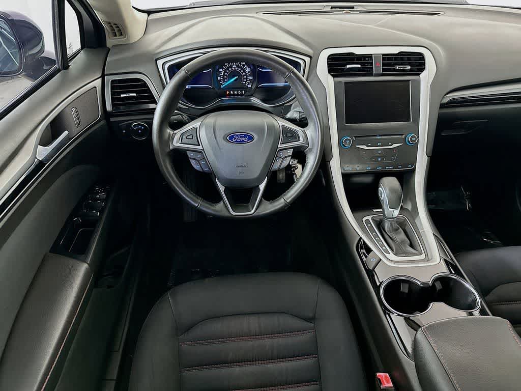 Thumbnail: 2014 Ford Fusion - 10