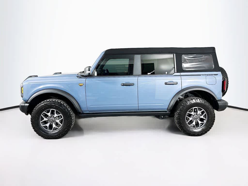 Thumbnail: 2023 Ford Bronco - 3