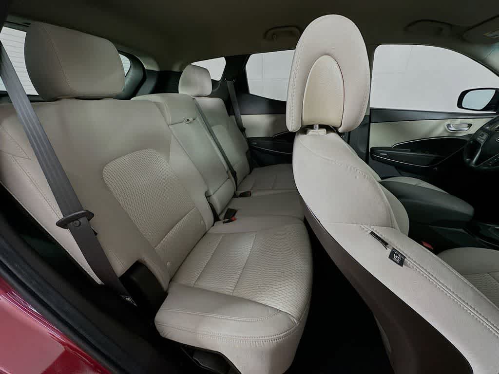 Thumbnail: 2014 Hyundai Santa Fe - 30