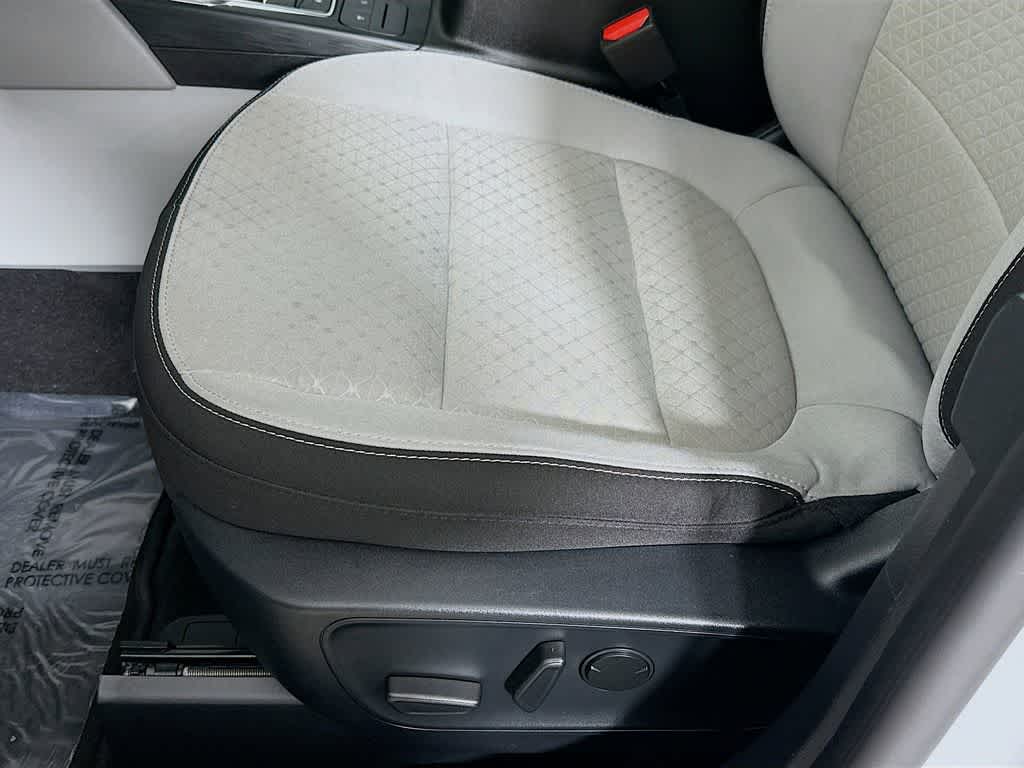 Thumbnail: 2024 Ford Escape - 30