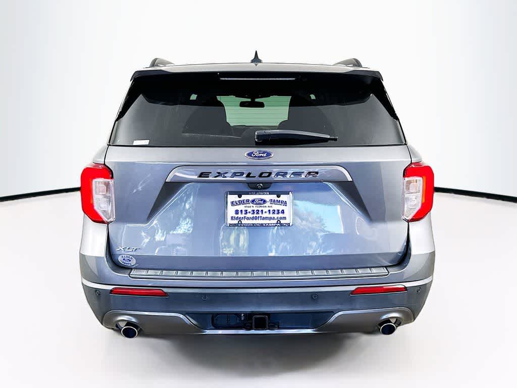 Thumbnail: 2022 Ford Explorer - 5