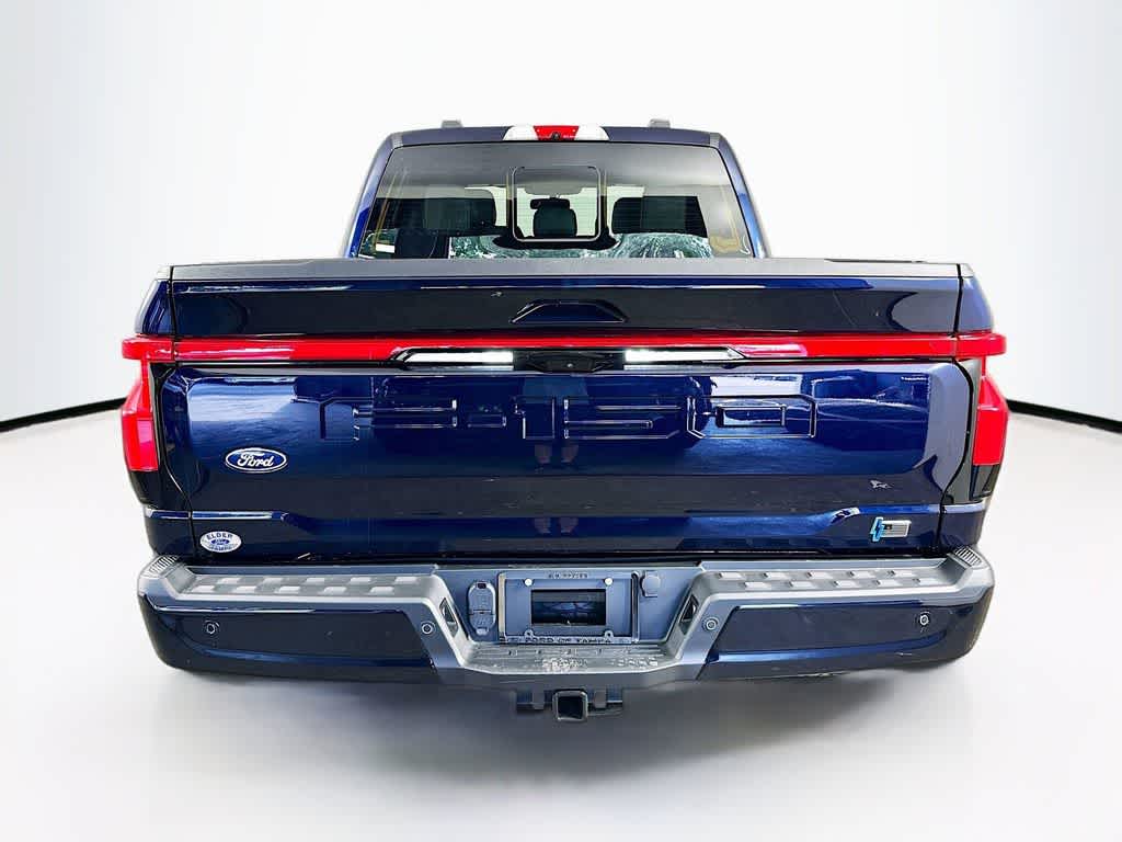 2025 Ford F-150 Lightning Lariat 5