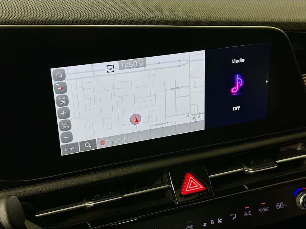 2023 Kia Niro SX Touring 27