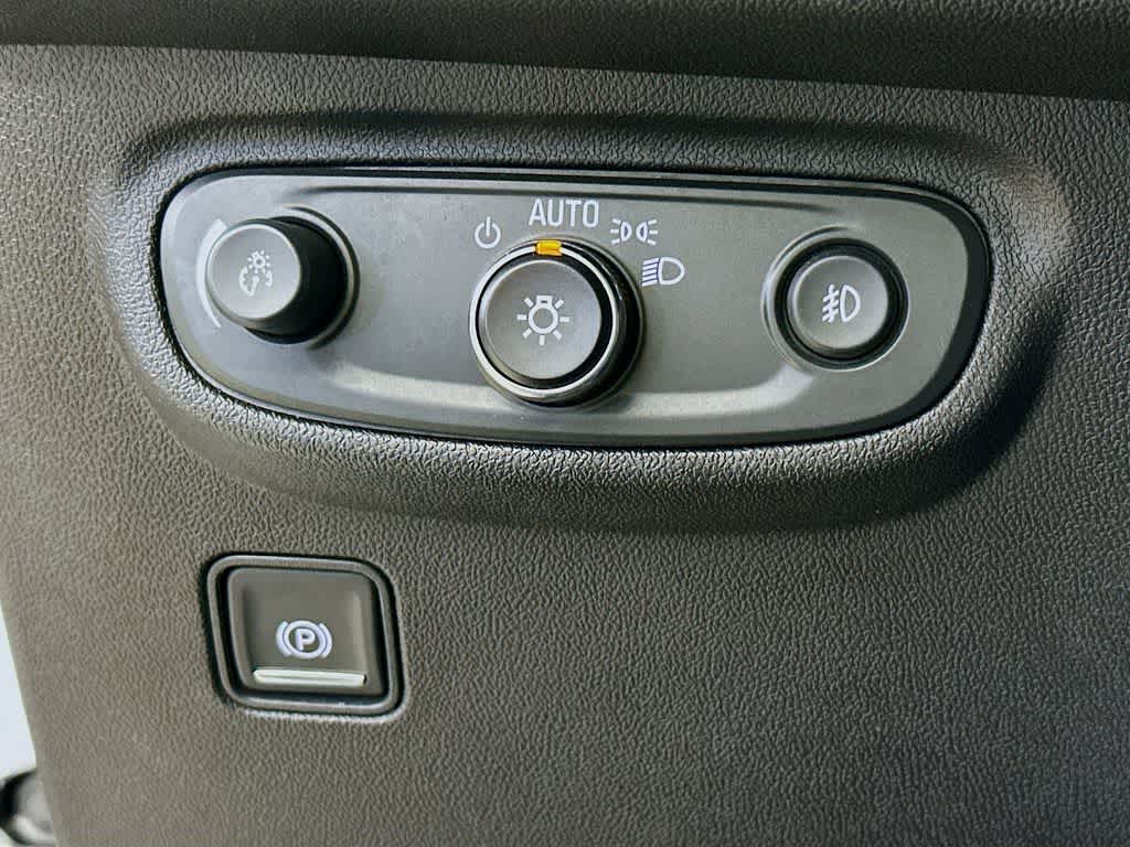 Thumbnail: 2023 GMC Terrain - 26