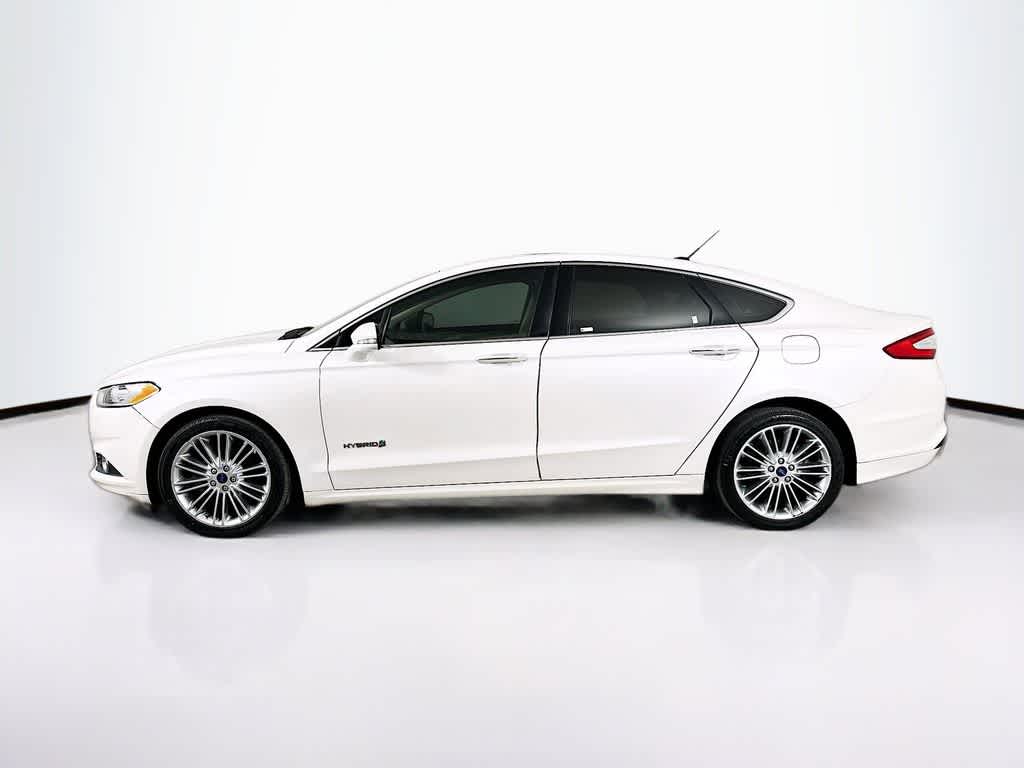 Thumbnail: 2014 Ford Fusion - 3