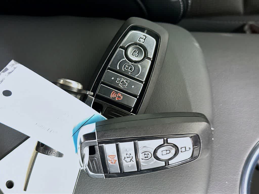 Thumbnail: 2025 Ford Mustang - 20