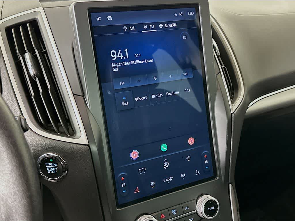 Thumbnail: 2022 Ford Edge - 17