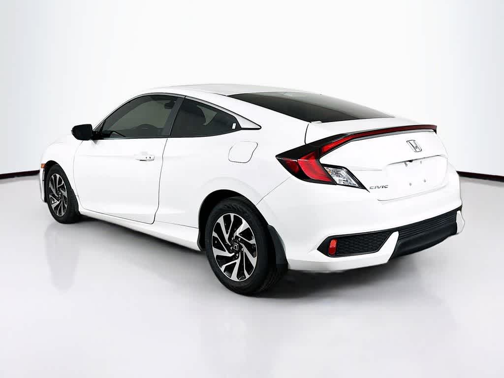 Thumbnail: 2016 Honda Civic - 4