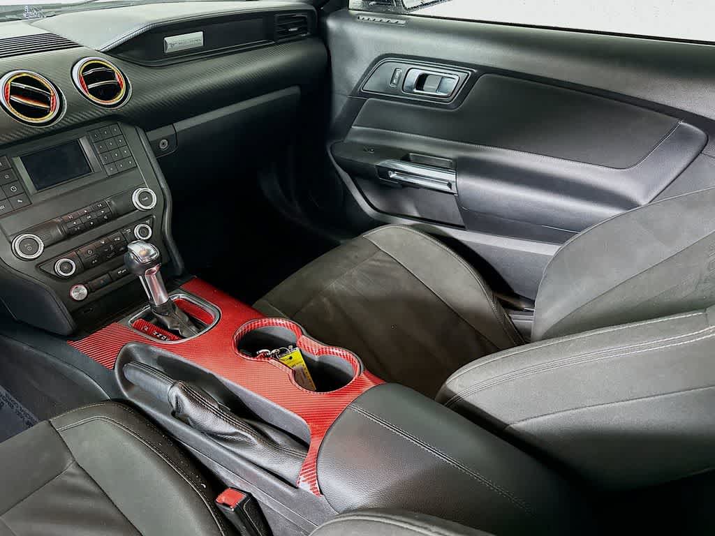 Thumbnail: 2019 Ford Mustang - 10