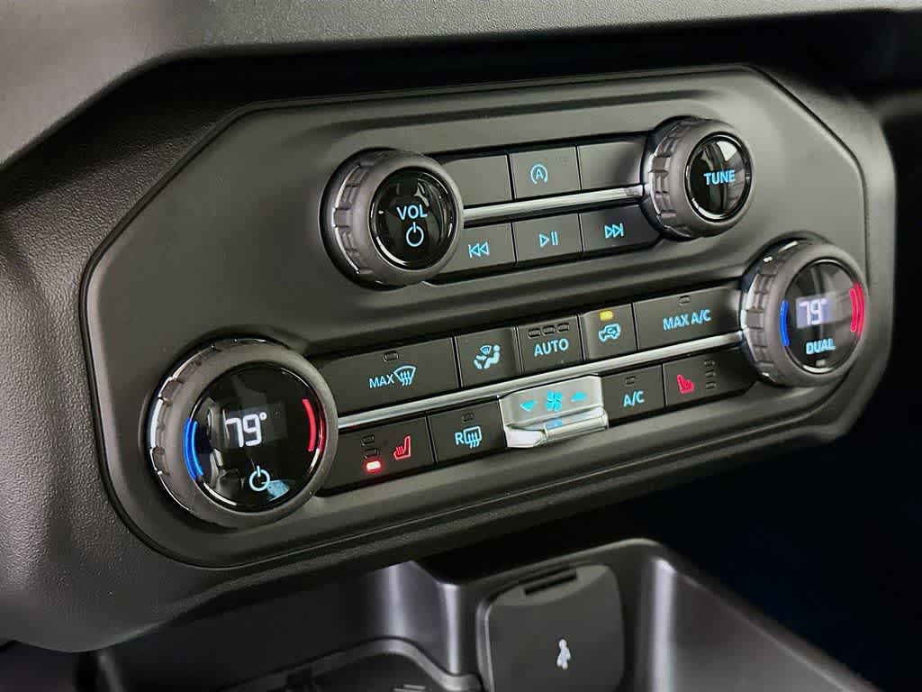 Thumbnail: 2025 Ford Bronco - 18